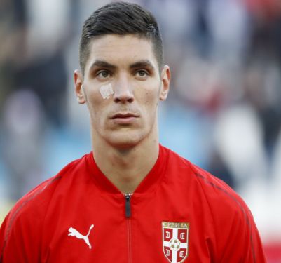 马每个人都 马每个人都